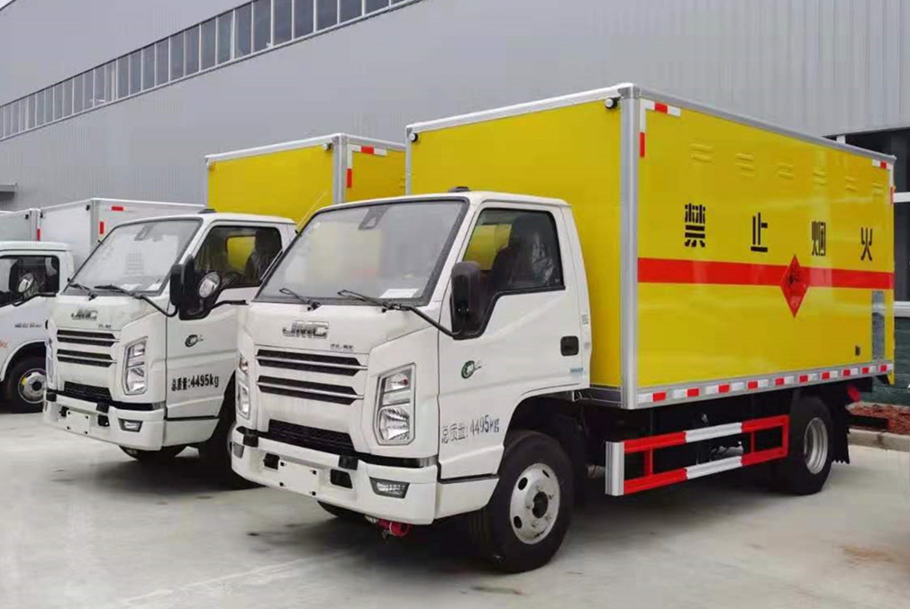 江鈴4.15米貨廂爆破器材運輸車 江鈴4.15米貨廂爆破器材運輸車