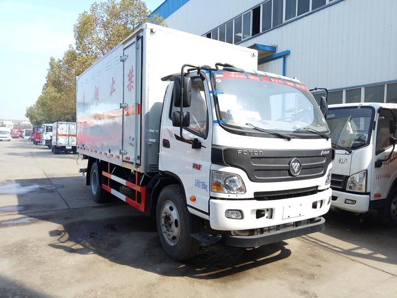 福田5.1米(6.9噸)腐蝕品廂式車 福田5.1米(6.9噸)腐蝕品廂式車