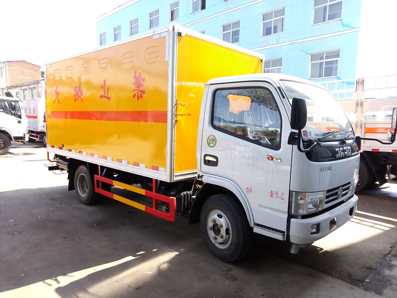 多利卡4.1米(3.4噸)腐蝕品廂式車 多利卡4.1米(3.4噸)腐蝕品廂式車