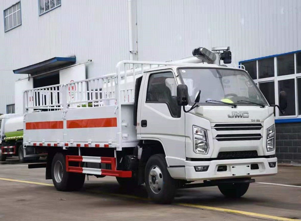 江鈴順達4.2米氣瓶運輸車 江鈴順達4.2米氣瓶運輸車