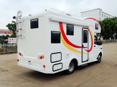 依維柯寶迪C型房車 依維柯寶迪C型房車