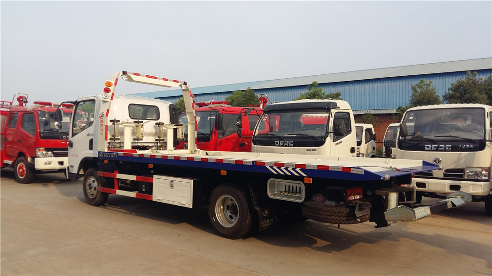 解放一拖二清障車 解放一拖二清障車