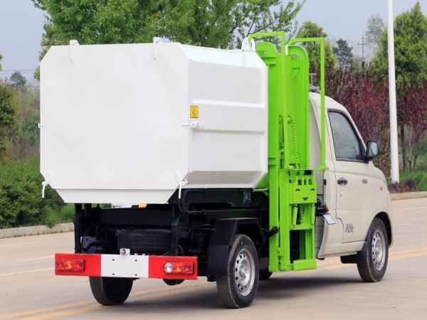 國六福田祥菱 3方 掛桶垃圾車 國六福田祥菱 3方 掛桶垃圾車