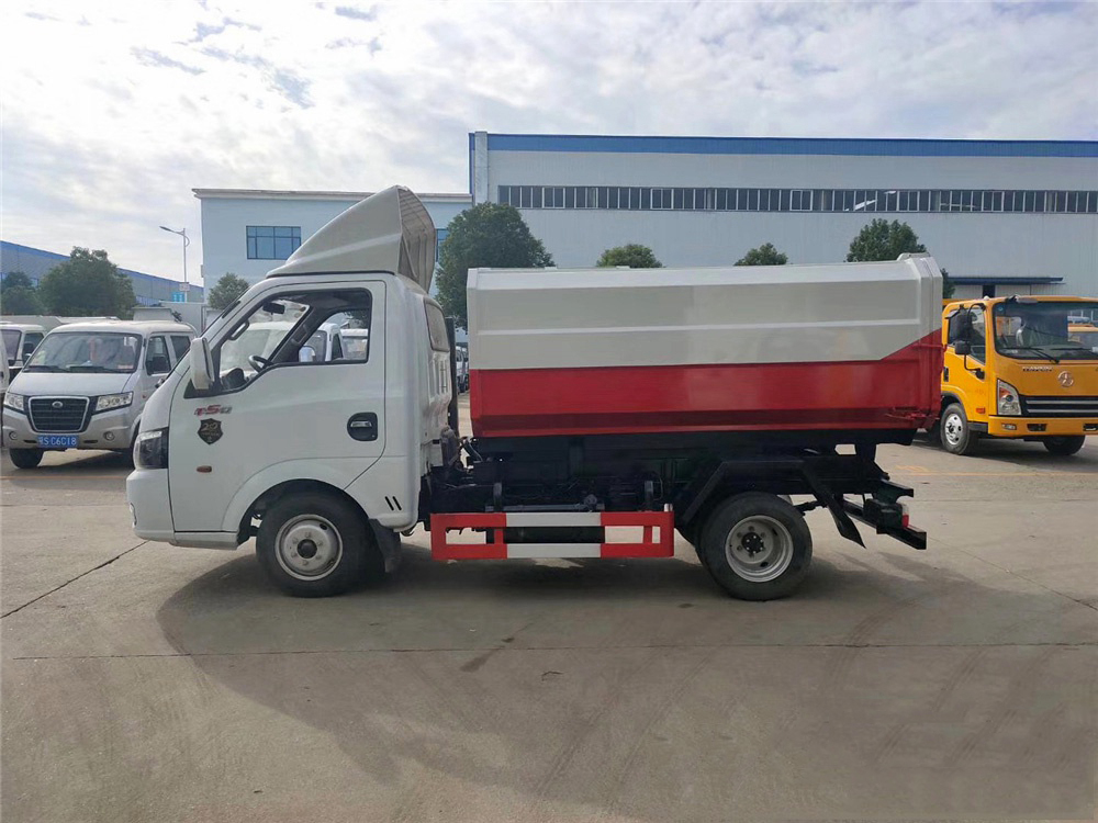 國六3-4方 藍牌東風(fēng)途逸 掛桶垃圾車 國六3-4方 藍牌東風(fēng)途逸 掛桶垃圾車