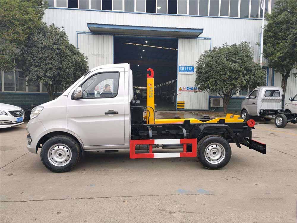 國六3-4方 藍牌長安 勾臂垃圾車 國六3-4方 藍牌長安 勾臂垃圾車