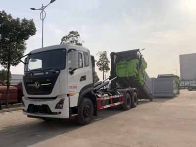 國六東風天龍后雙橋18方勾臂套臂垃圾車 國六東風天龍后雙橋18方勾臂套臂垃圾車