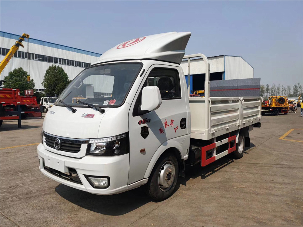 國六·東風(fēng)途逸15桶 藍牌桶裝垃圾車 國六·東風(fēng)途逸15桶 藍牌桶裝垃圾車