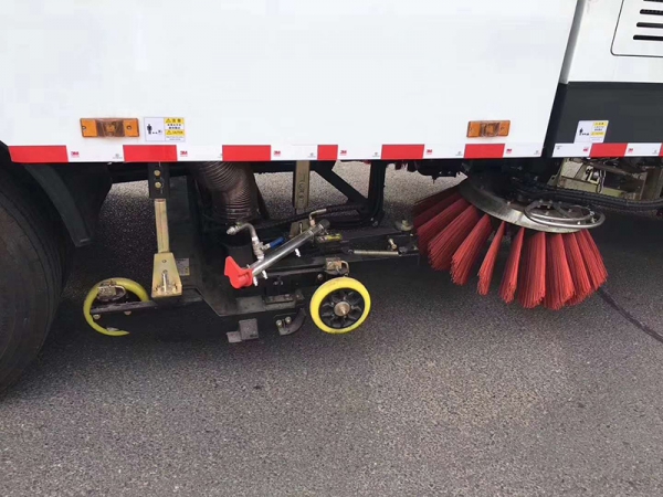 東風(fēng)天錦7水9塵洗掃車國六 東風(fēng)天錦7水9塵洗掃車國六