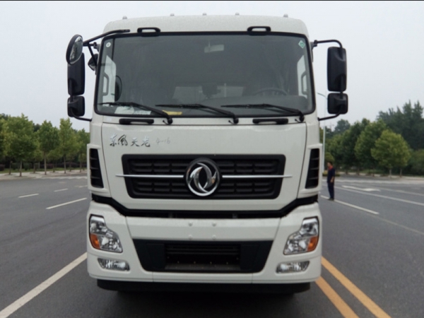 東風天龍12水/10塵洗掃車 東風天龍12水/10塵洗掃車