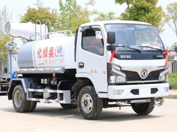 國六東風(fēng)小福瑞卡 藍(lán)牌 4噸 噴霧車 國六東風(fēng)小福瑞卡 藍(lán)牌 4噸 噴霧車