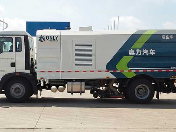 重汽16方吸塵車(chē) 重汽16方吸塵車(chē)