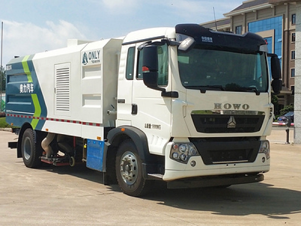 重汽16方吸塵車(chē) 重汽16方吸塵車(chē)