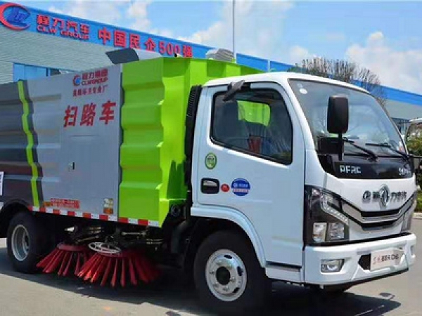 東風多利卡國六5方掃路車 東風多利卡國六5方掃路車