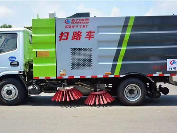 東風多利卡國六5方掃路車 東風多利卡國六5方掃路車