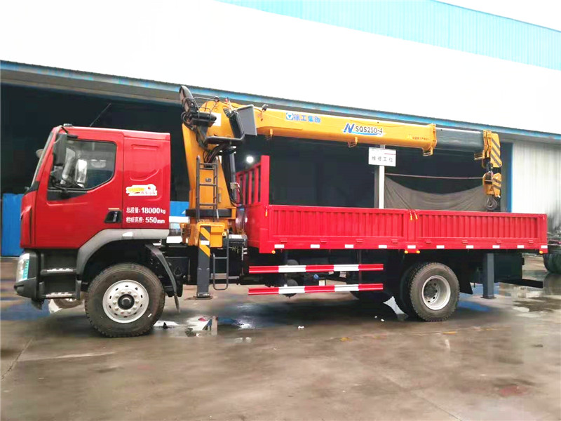 柳汽徐工10噸隨車吊 柳汽徐工10噸隨車吊