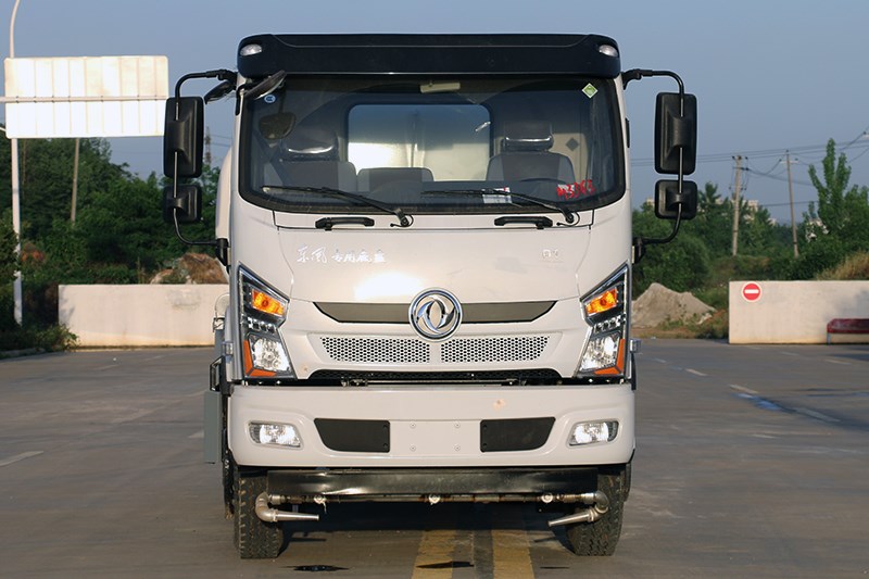 國六東風(fēng)專底DIL 12噸 灑水車 國六東風(fēng)專底DIL 12噸 灑水車