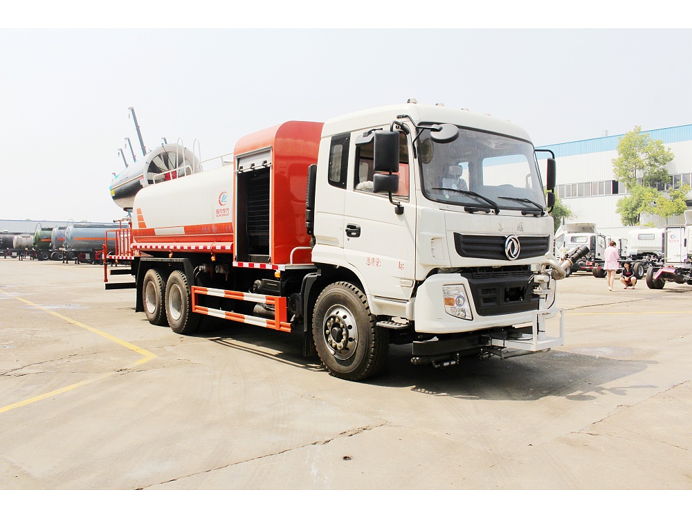 東風(fēng)隨專后雙橋霧炮霧炮車國六16立方/50-120米霧炮 東風(fēng)隨專后雙橋霧炮霧炮車國六16立方/50-120米霧炮