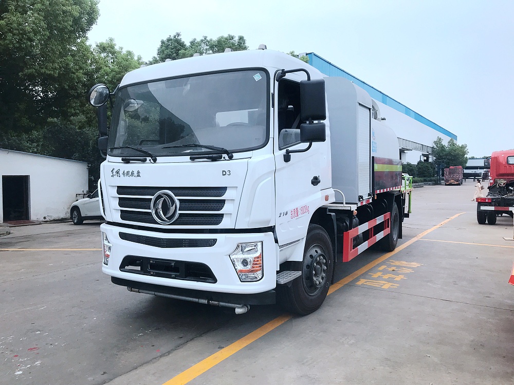 東風(fēng)專底抑塵噴霧車國六10立方/50-100米霧炮 東風(fēng)專底抑塵噴霧車國六10立方/50-100米霧炮