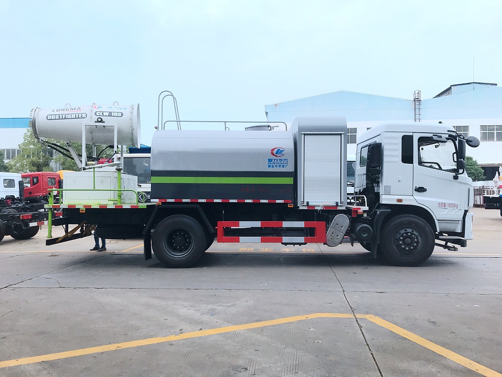 東風(fēng)專底抑塵噴霧車國六10立方/50-100米霧炮 東風(fēng)專底抑塵噴霧車國六10立方/50-100米霧炮