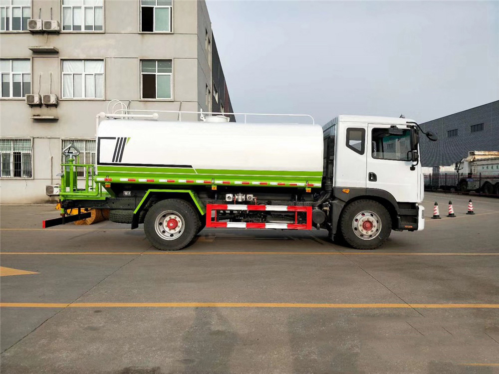 國六12-15立方東風D9 灑水車 國六12-15立方東風D9 灑水車