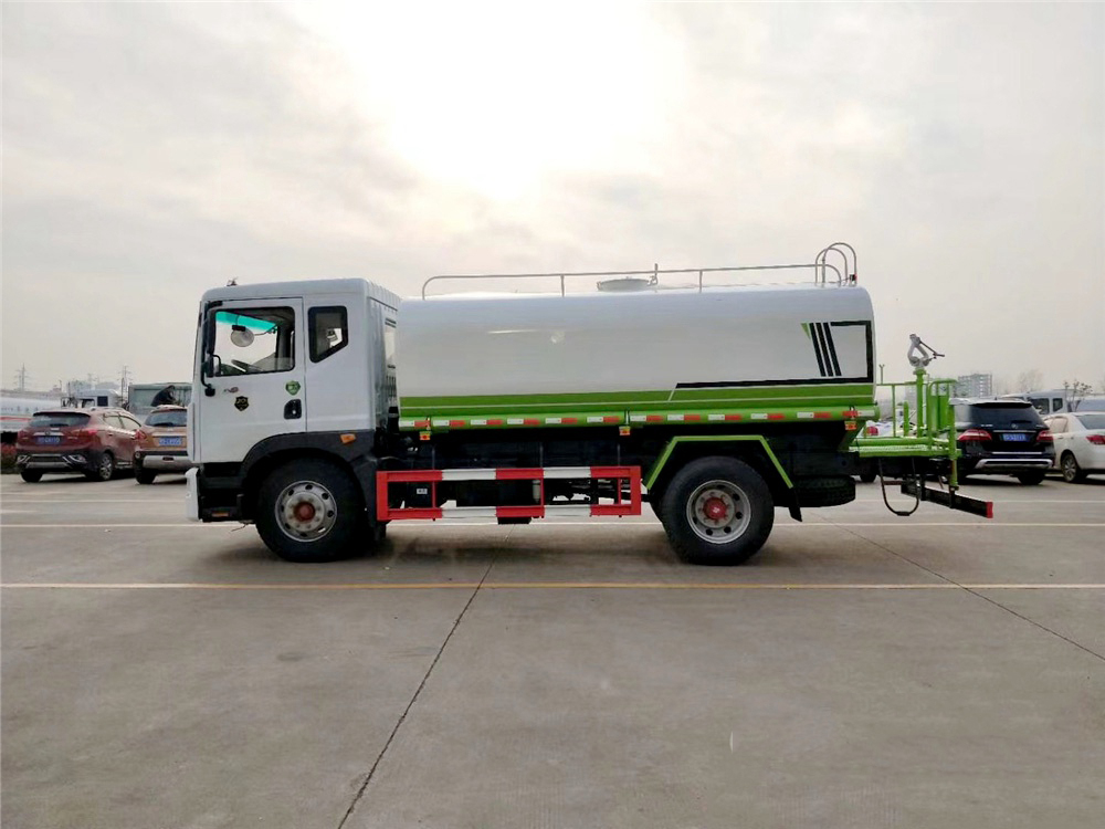 國六12-15立方東風D9 灑水車 國六12-15立方東風D9 灑水車