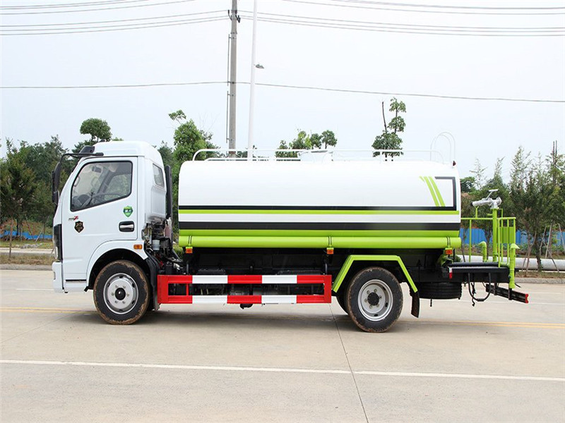 國六9方東風灑水車 國六9方東風灑水車