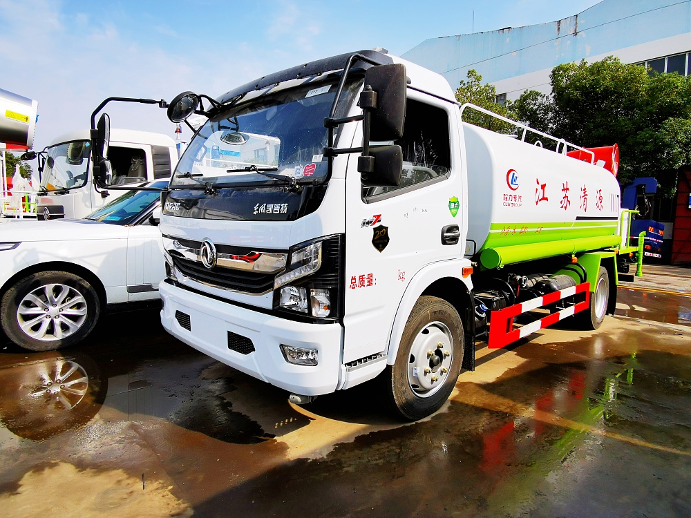 東風大多利卡霧炮灑水車國六9立方/30-40米霧炮 東風大多利卡霧炮灑水車國六9立方/30-40米霧炮