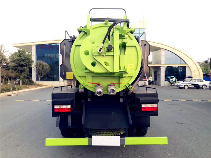 東風大多利卡7和3清洗吸污車 東風大多利卡7和3清洗吸污車