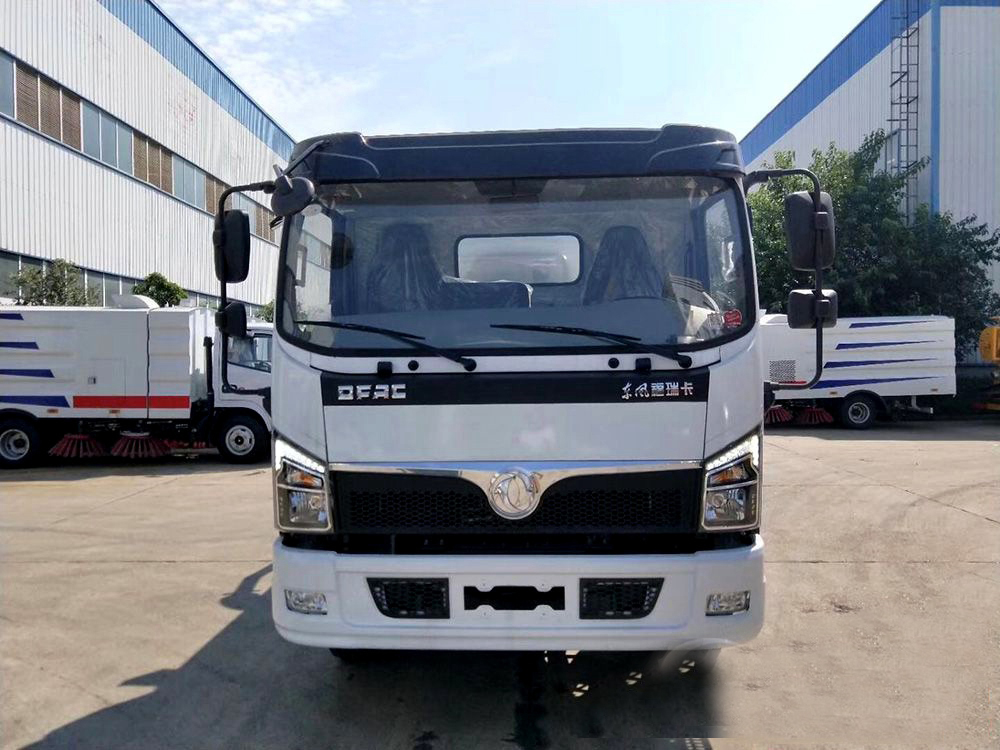 國六8方東風D7 吸污車 國六8方東風D7 吸污車