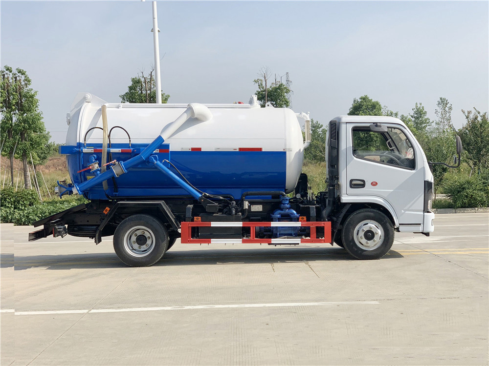 國六4.5方東風(fēng)D6 吸污車 國六4.5方東風(fēng)D6 吸污車