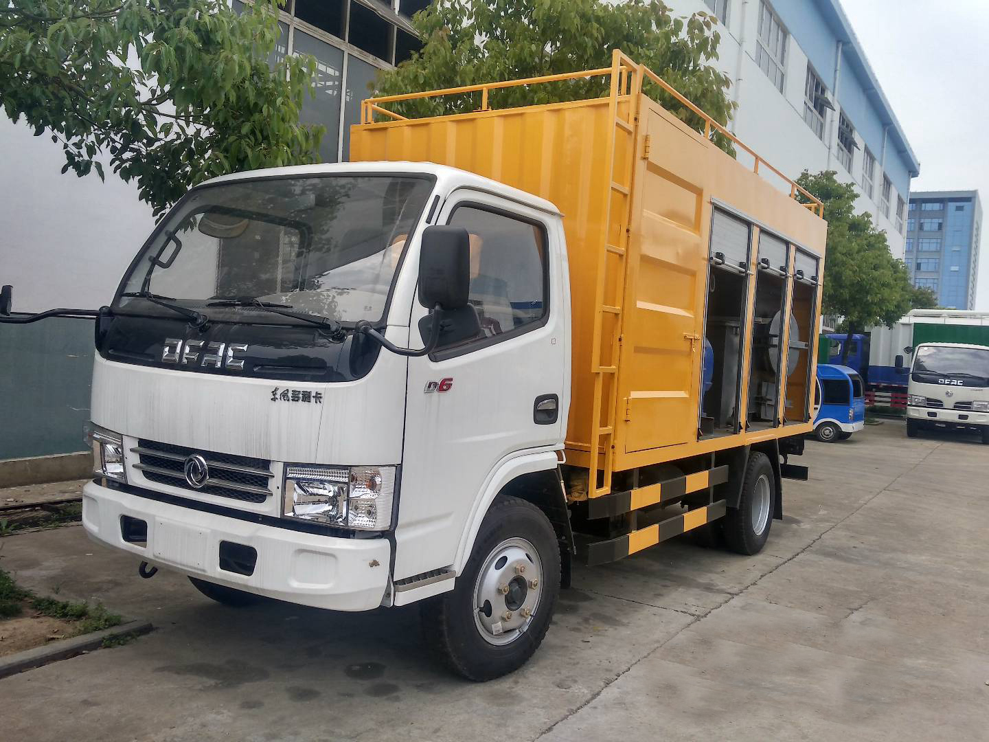 東風D6 污水處理車藍牌 東風D6 污水處理車藍牌