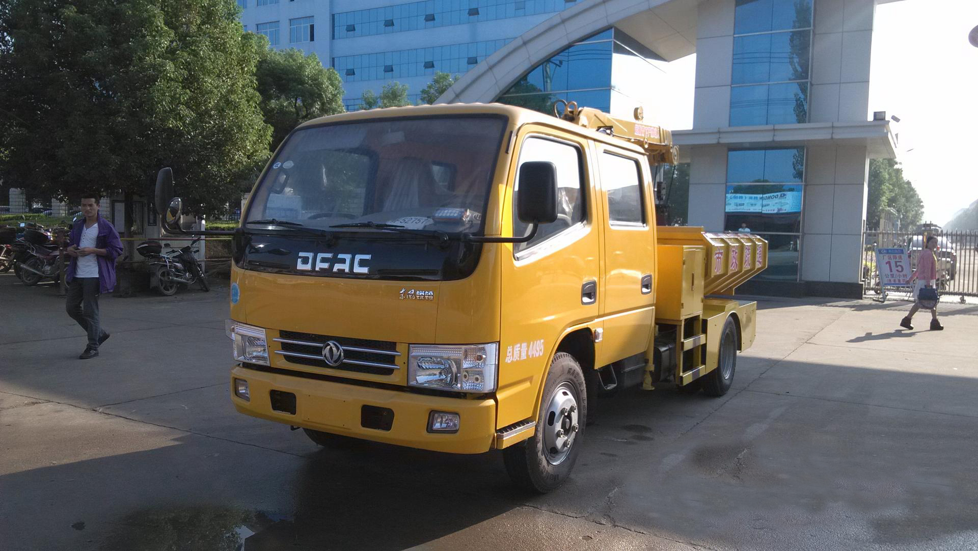 東風雙排清淤車藍牌 3方 東風雙排清淤車藍牌 3方