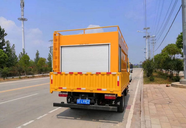 可移動(dòng)吸污凈化設(shè)備 可移動(dòng)吸污凈化設(shè)備