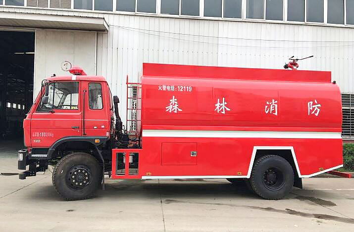 東風四驅森林消防車 東風四驅森林消防車