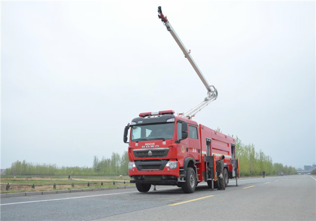 國六重汽18米舉高噴射消防車(12噸) 國六重汽18米舉高噴射消防車(12噸)