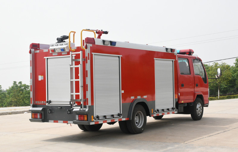 五十鈴2.5噸水罐消防車 五十鈴2.5噸水罐消防車