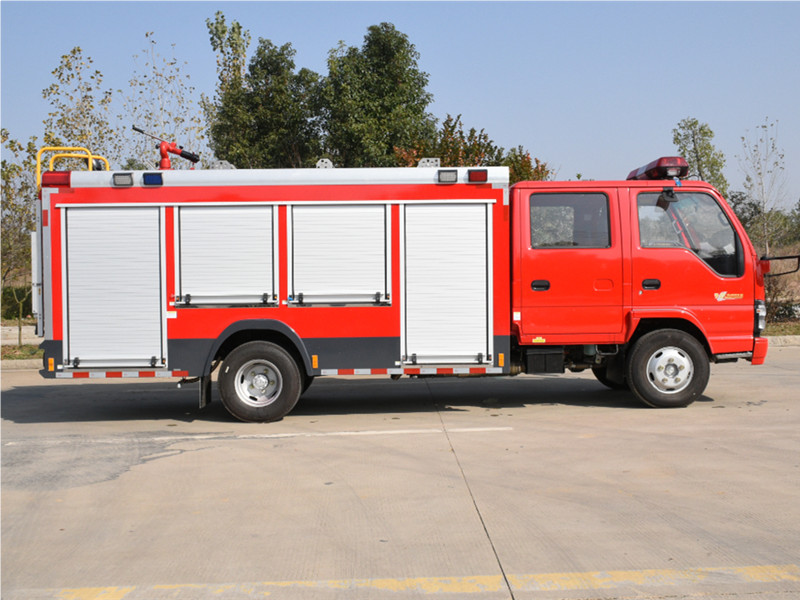 五十鈴2.5噸水罐消防車 五十鈴2.5噸水罐消防車