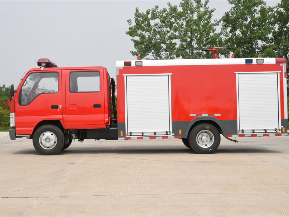 五十鈴2.5噸泡沫消防車 五十鈴2.5噸泡沫消防車