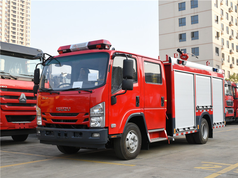 五十鈴4噸泡沫消防車 五十鈴4噸泡沫消防車