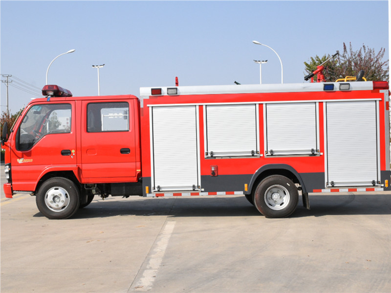 五十鈴2.5噸泡沫消防車 五十鈴2.5噸泡沫消防車