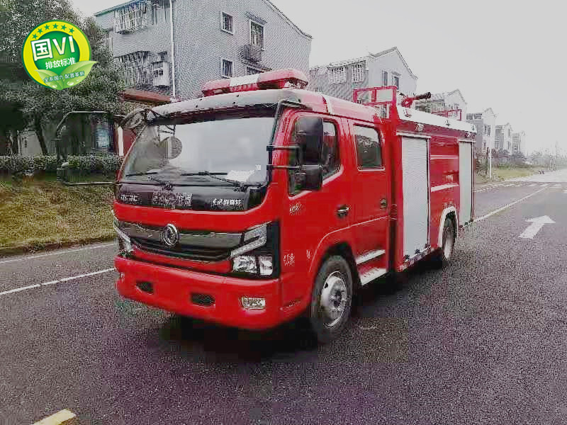 東風(fēng)5噸泡沫消防車 東風(fēng)5噸泡沫消防車