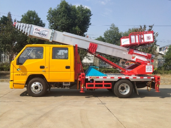 32米國六云梯車 32米國六云梯車